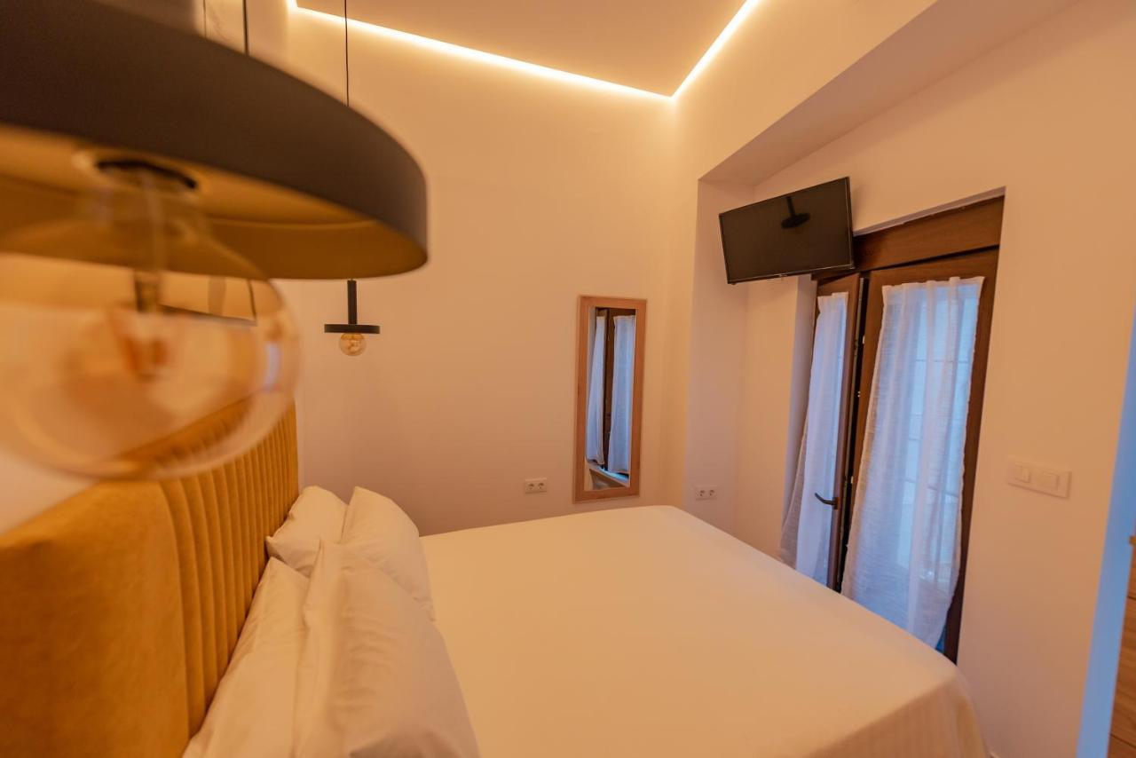 Galarza Deluxe Casa Xvi-Xvii Parking Privado Gratis Leilighet Caces Eksteriør bilde